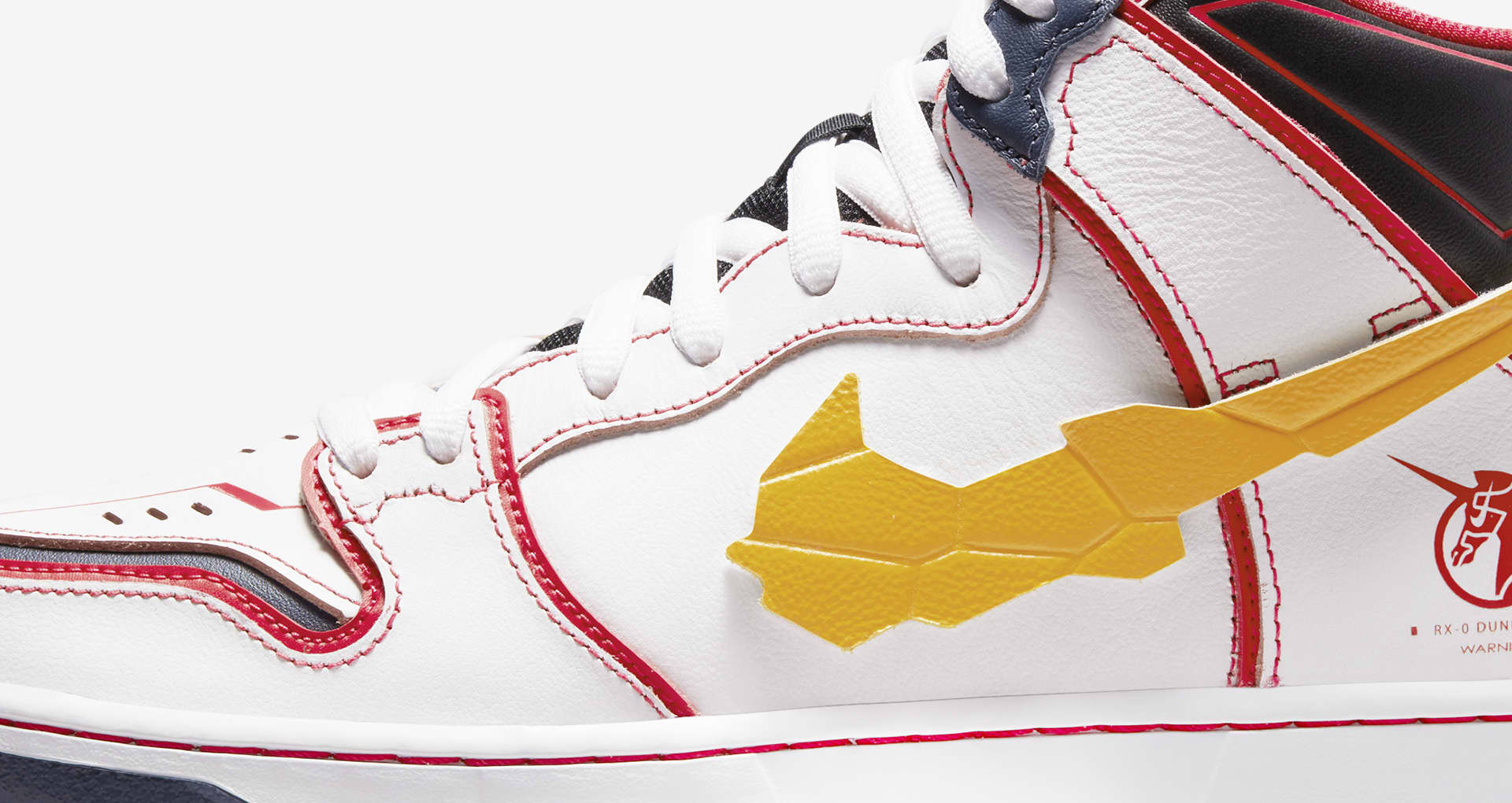 Date de sortie de la SB Dunk High Â« Gundam Â». Nike SNKRS FR